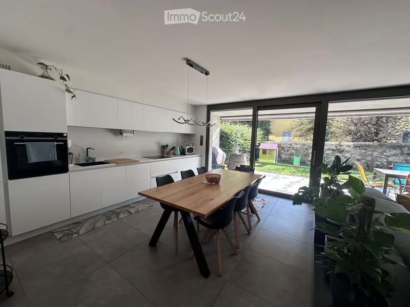 Elegantes Appartement mit privatem Garten (3)