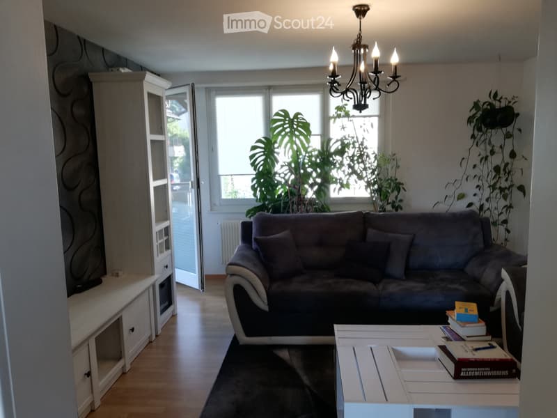 4 Zimmer Wohnung in ruhiger Lage (2)