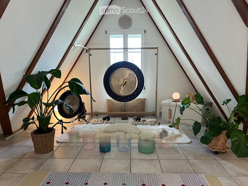 5.5-room apartment with lake and mountain views in Merlischachen (4)