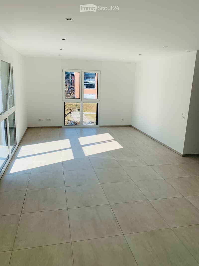 Modernes Apartment 3.5 in Cadenazzo (2)