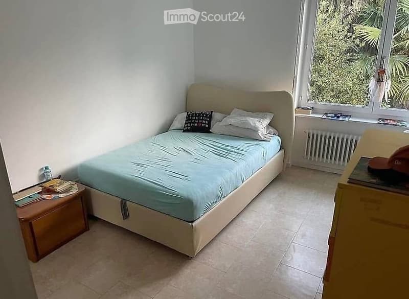 Miete ein großes Zimmer in einem freistehenden Haus mit Garten (4)