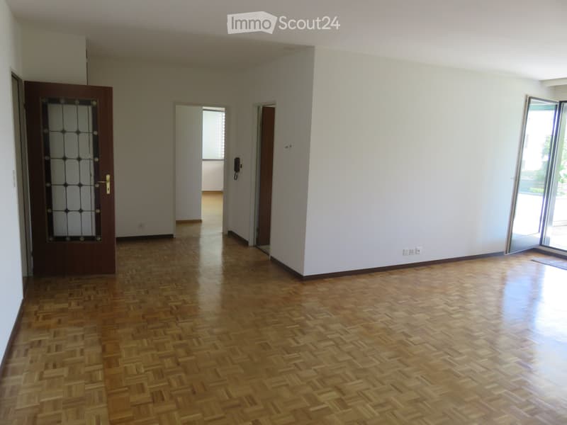 Charmante zentrale Wohnung (2)