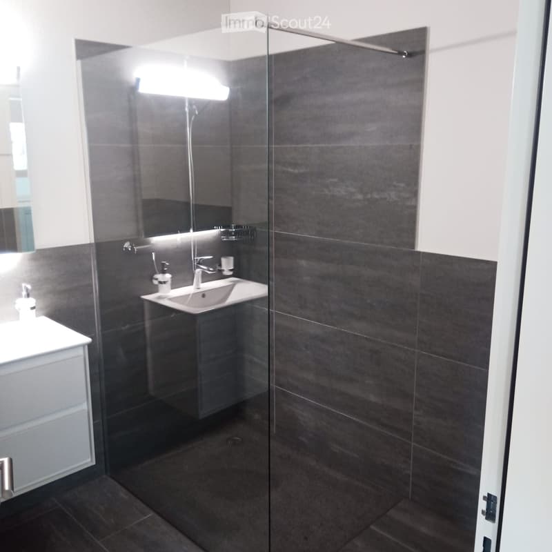 Tenant Wanted (2)