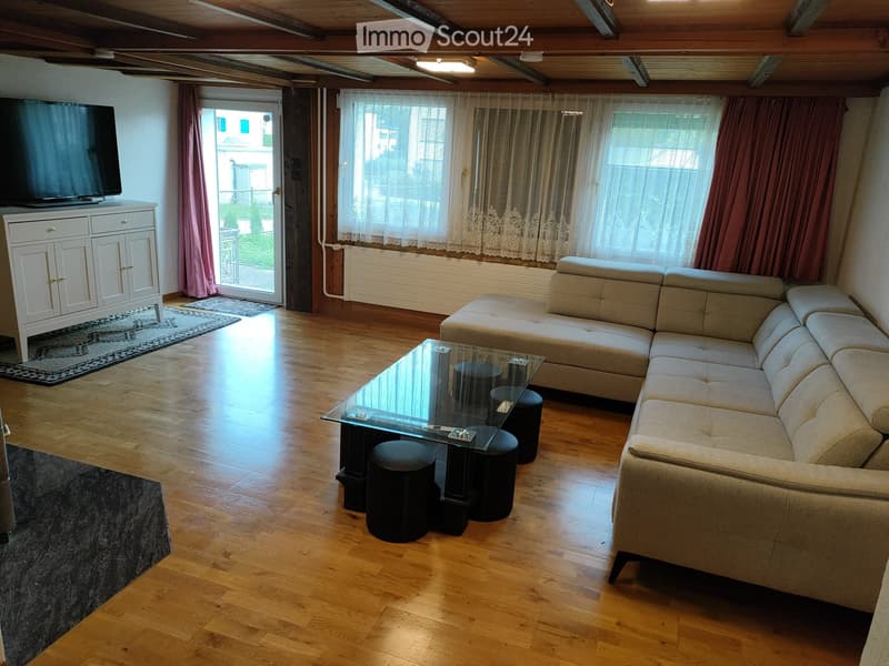 In Zentrum Bazenheid 5.5 Zim. Eck-Reihenhaus mit grossem Gar (3)