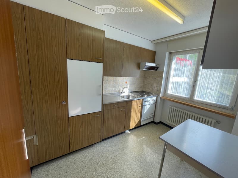 3.5-Zimmer-Wohnung mit Traumsicht in Eischoll zu vermieten (3)
