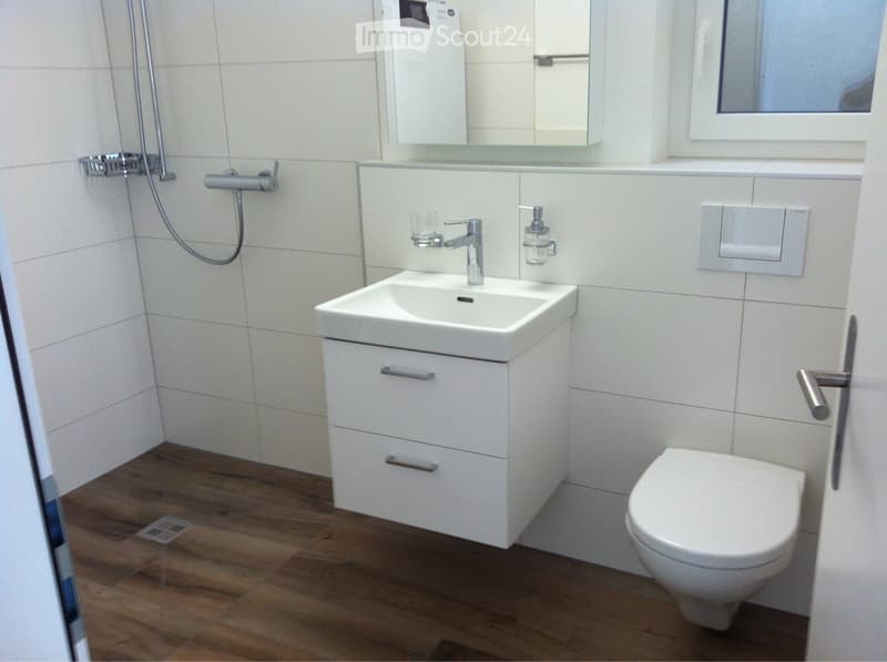 Grosszügiges idyllisches Studio zu vermieten (3)