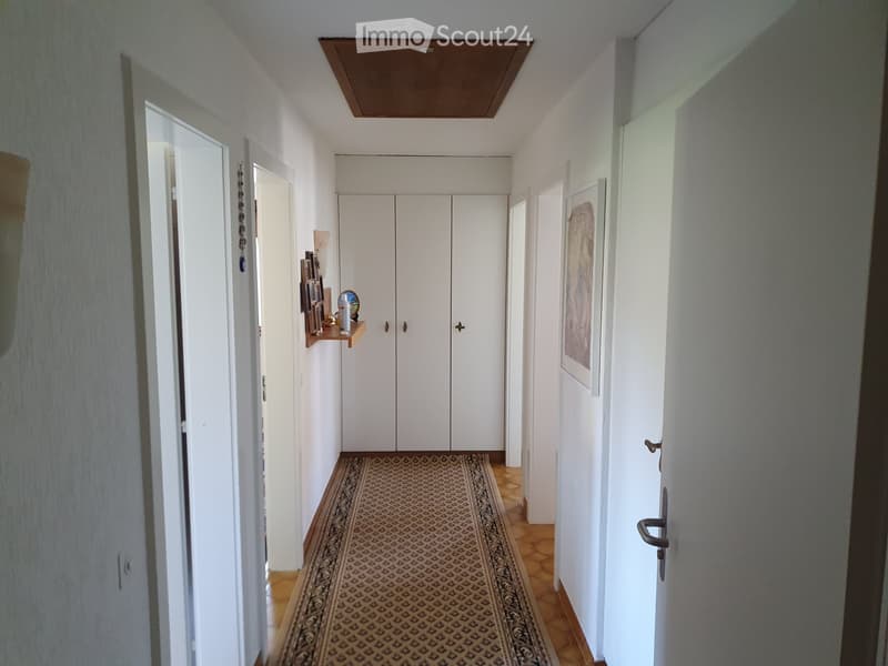 Helle 3,5-Zimmer-Wohnung mit grosser Terrasse (2)