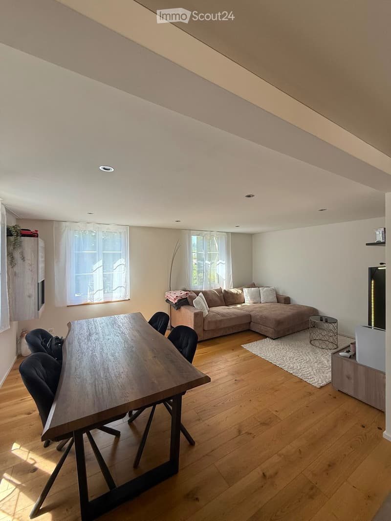 2.5 Zimmer Wohnung (2)