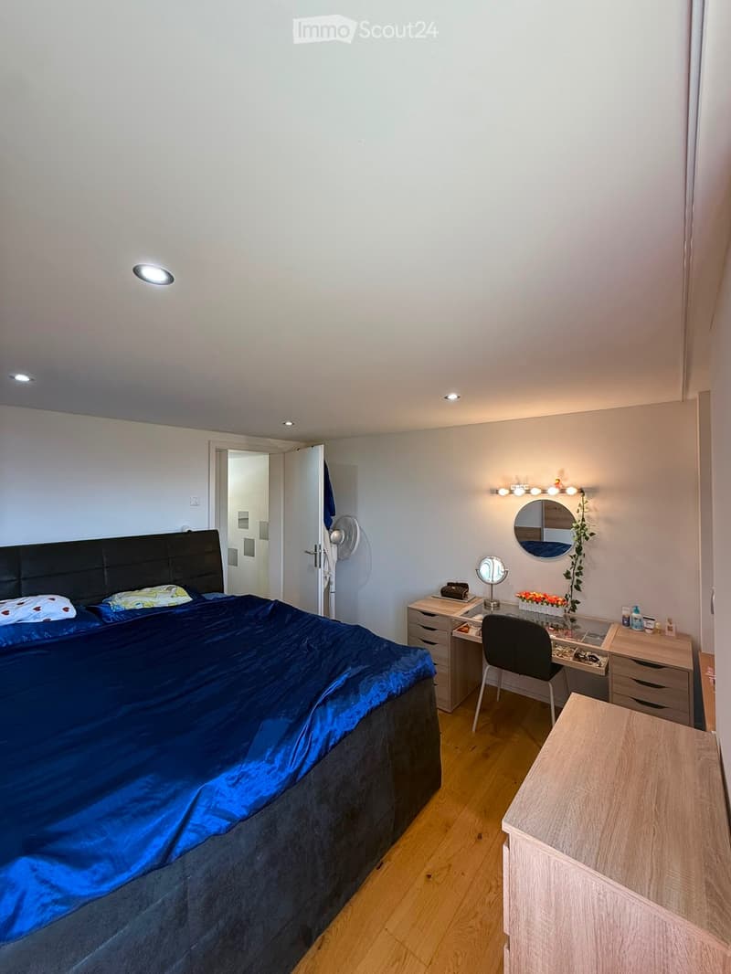 2.5 Zimmer Wohnung (3)