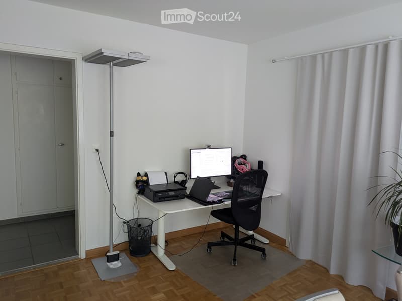Appartement meublé avec 2 balcons pour septembre - novembre (2)