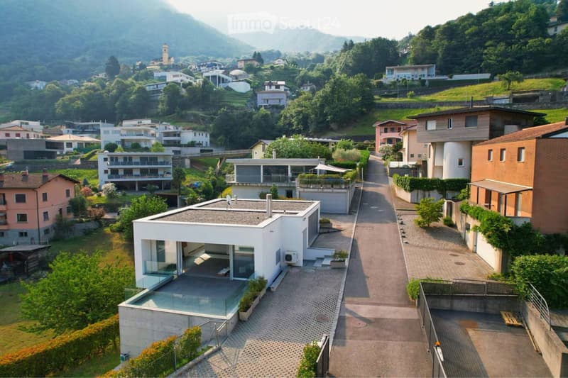 Modern Villa (2)