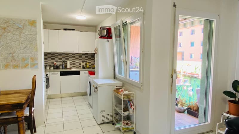 Rent 4.5 rooms in Melano (2)