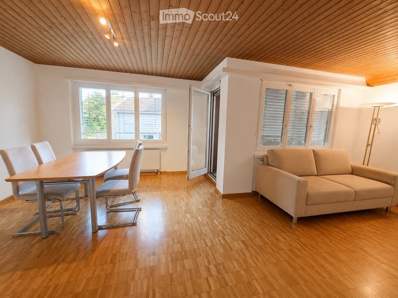 Familienfreundliche 4-Zimmer-Dachwohnung am Mattenbach (2)