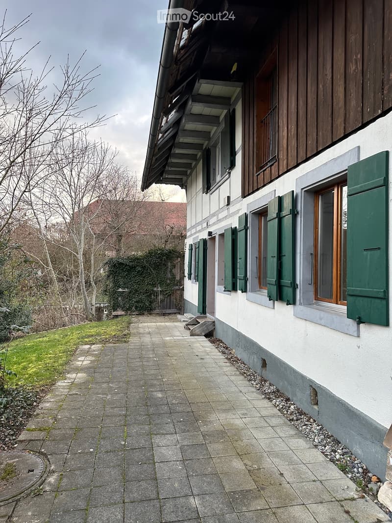4.5 pièces 84m2 RDC à 3234 Vinelz (2)