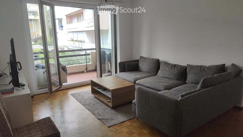 Room for rent (5)