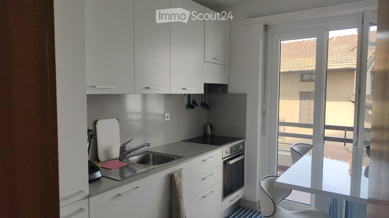 Room for rent (4)