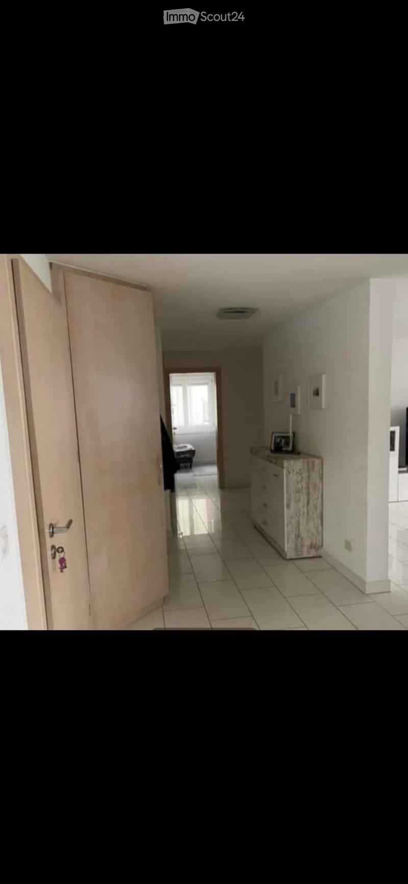 Zu vermieten, 4.5 Zi-Wohnung (2)