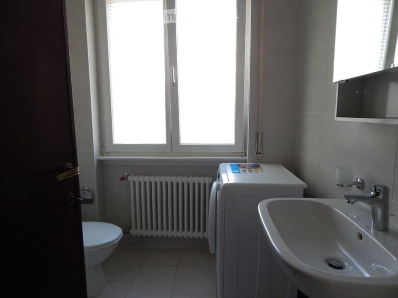 Furnished studio for rent near university (3)