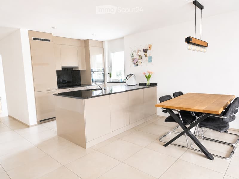 Moderne 3.5-Zimmer-Wohnung in Bazenheid (1)