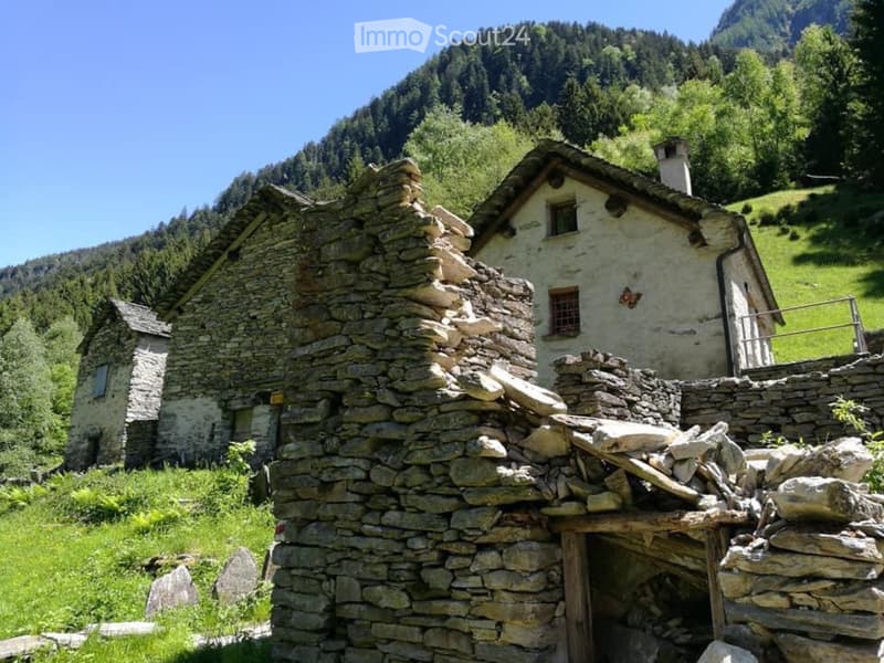 Rustico in Val D'Ambra Monti di Personico (1)