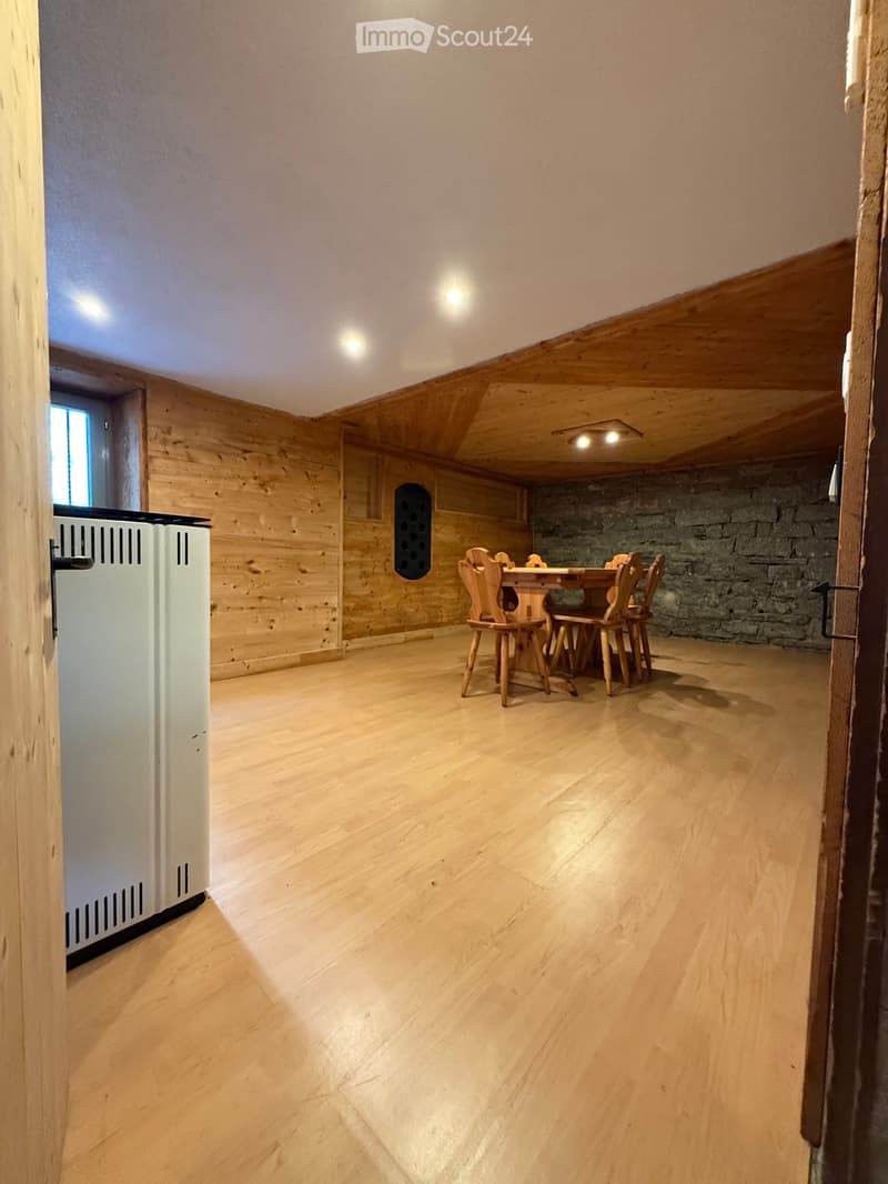 Single-family house for sale in Pollegio (5)