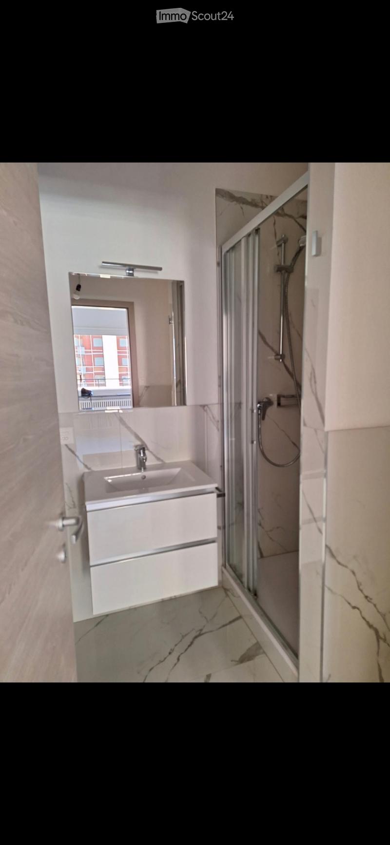 I'm looking for a sublessee for a 3.5-room apartment (3)