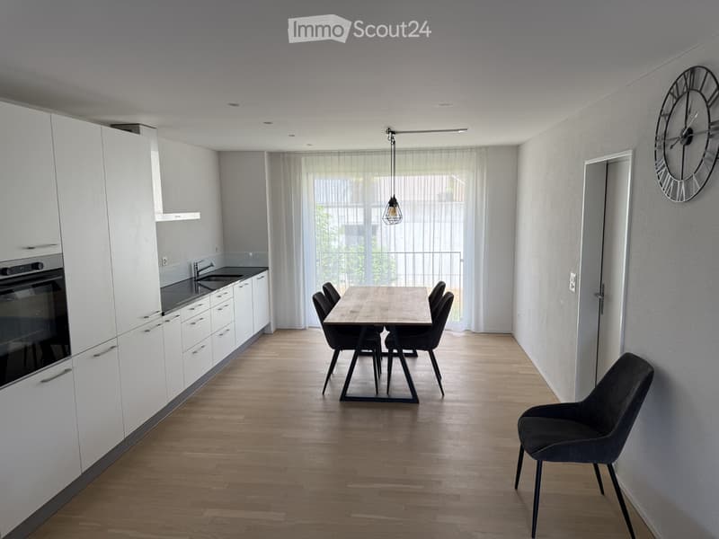 *Moderne 2.5-room apartment for rent, furnished* *temporary* (2)