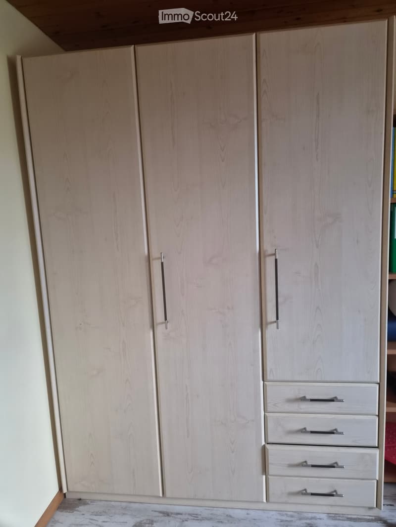 Furnished room for weekly stay (4)