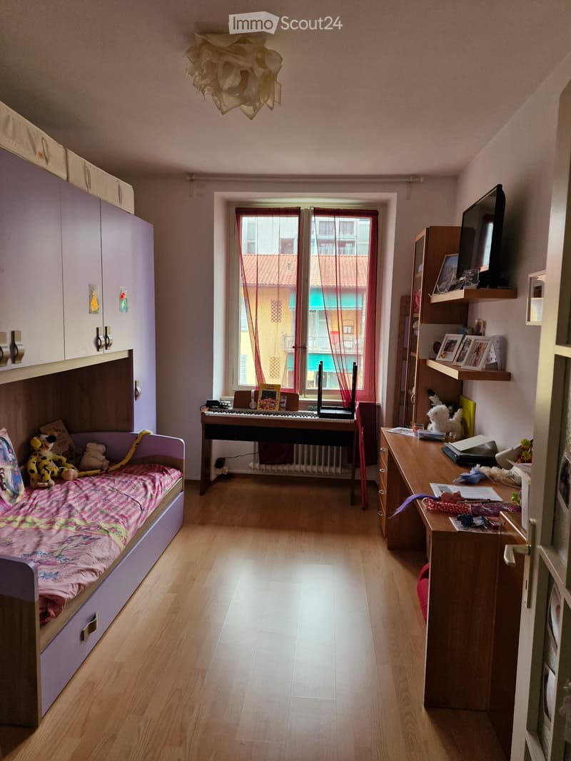Miete 4 Zimmer in Lugano-Molino Nuovo (2)
