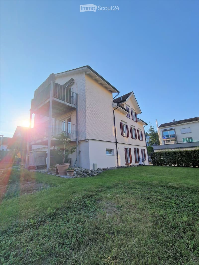 Freshly renovated 2-room ground floor apartment with garden (1)