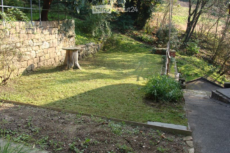 Location de grand local mansardé - studio (Open Space) (5)