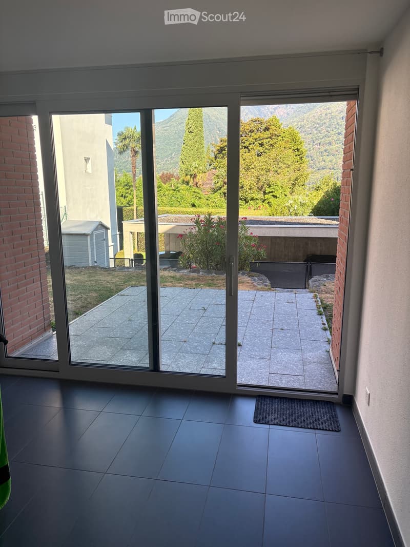 Subtenant for 2.5 rooms (5)