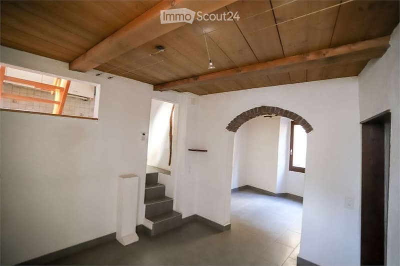 Maison dans le noyau de Novaggio 4.5 (5)