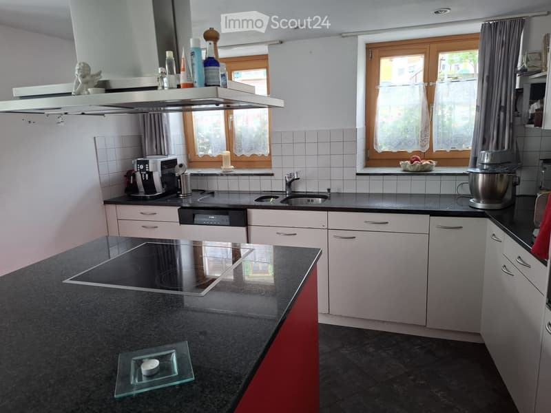 Charming 5.5-room apartment (2)