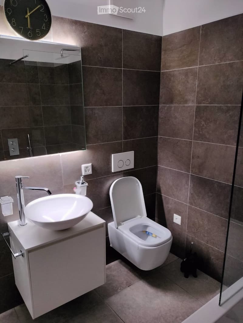 Modern 2.5-room apartment for rent in strategic location (5)