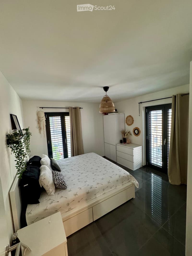 Modern 3.5-room attic in the heart of Locarno (4)