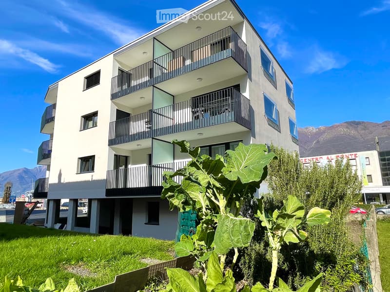 CADENAZZO - new two-room apartment with private laundry (1)