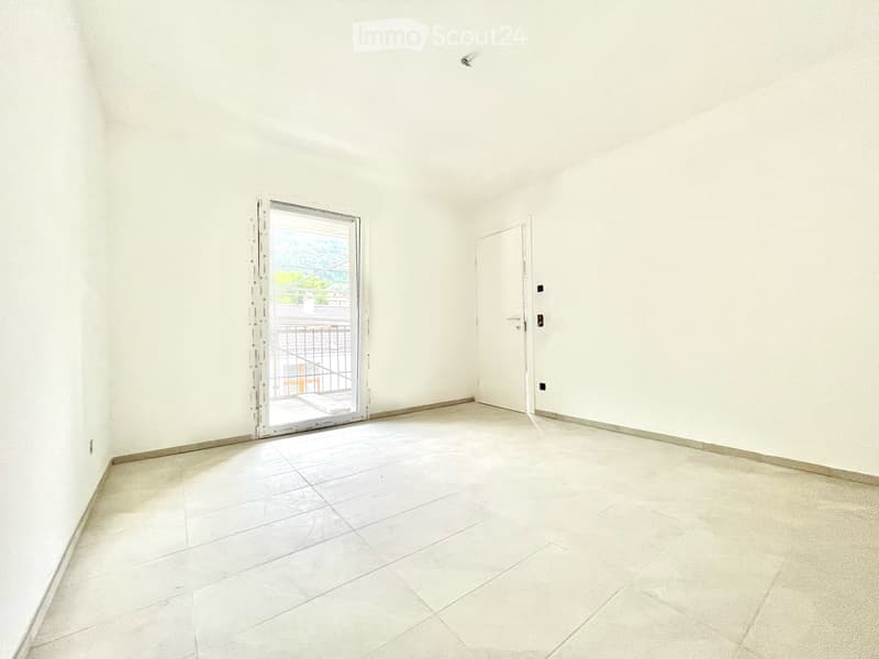 CADENAZZO - new two-room apartment with private laundry (3)