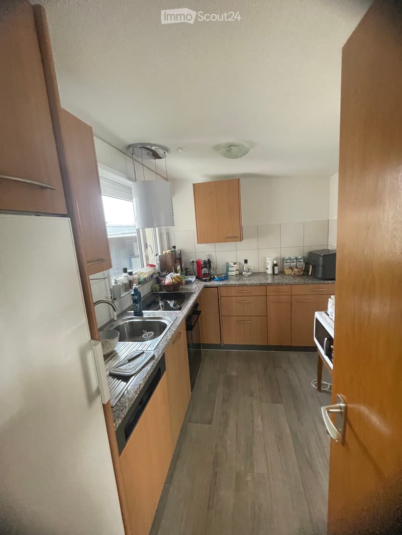 Appartement charmant de 4,5 pièces avec cheminée à Baldegg (2)