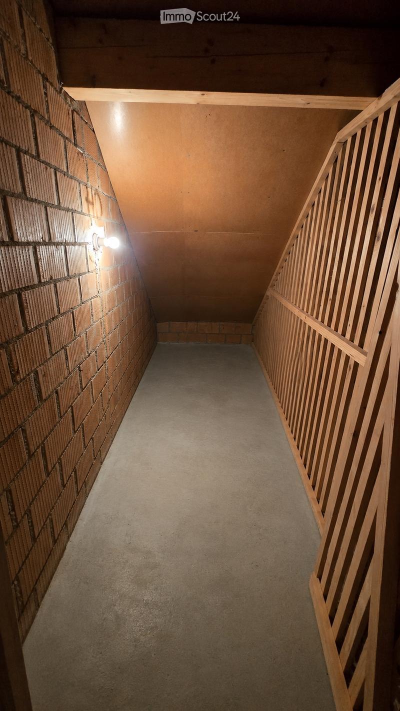 Incantevole appartamento mansardato di 1,5 locali con galleria e balcone (5)