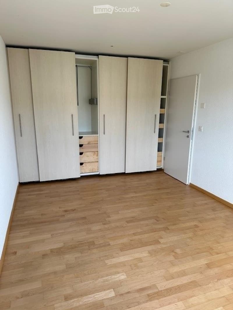 Charmant appartement 2,5 pièces à Winterthur (2)