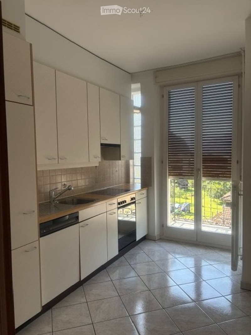 Biasca 3.5 rooms with double sanitation facilities and balconies (4)