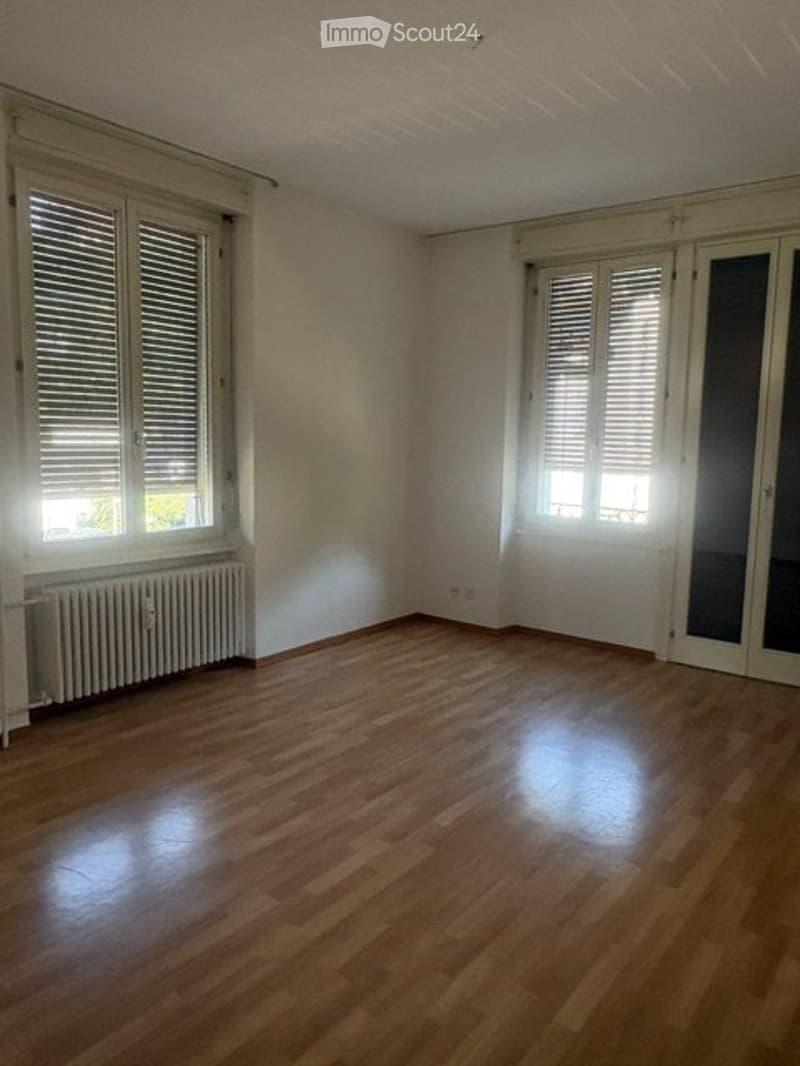Biasca 3.5 rooms with double sanitation facilities and balconies (2)