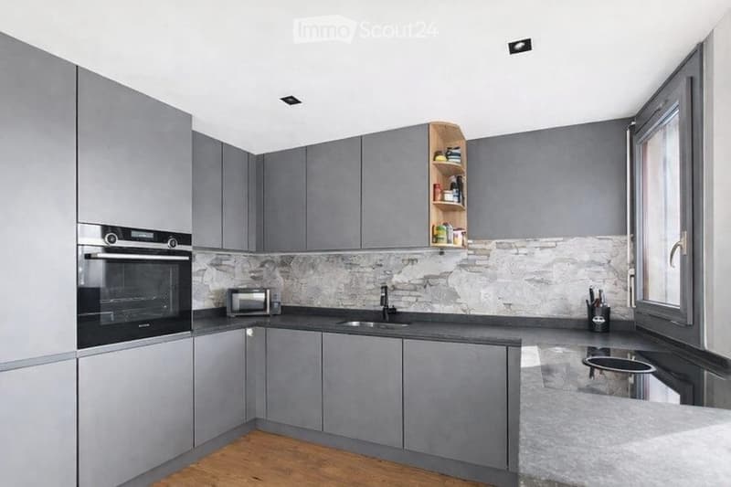 Appartement de 4,5 pièces neuf, 7e étage avec balcon vitré (1)