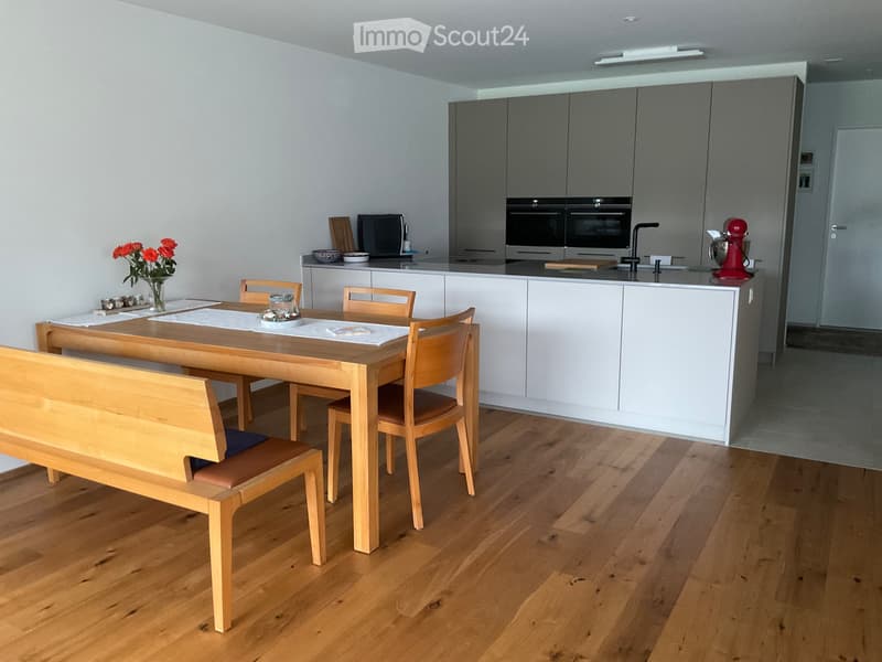 Appartement exclusif 3,5 pièces avec terrasse de jardin et loggia (3)