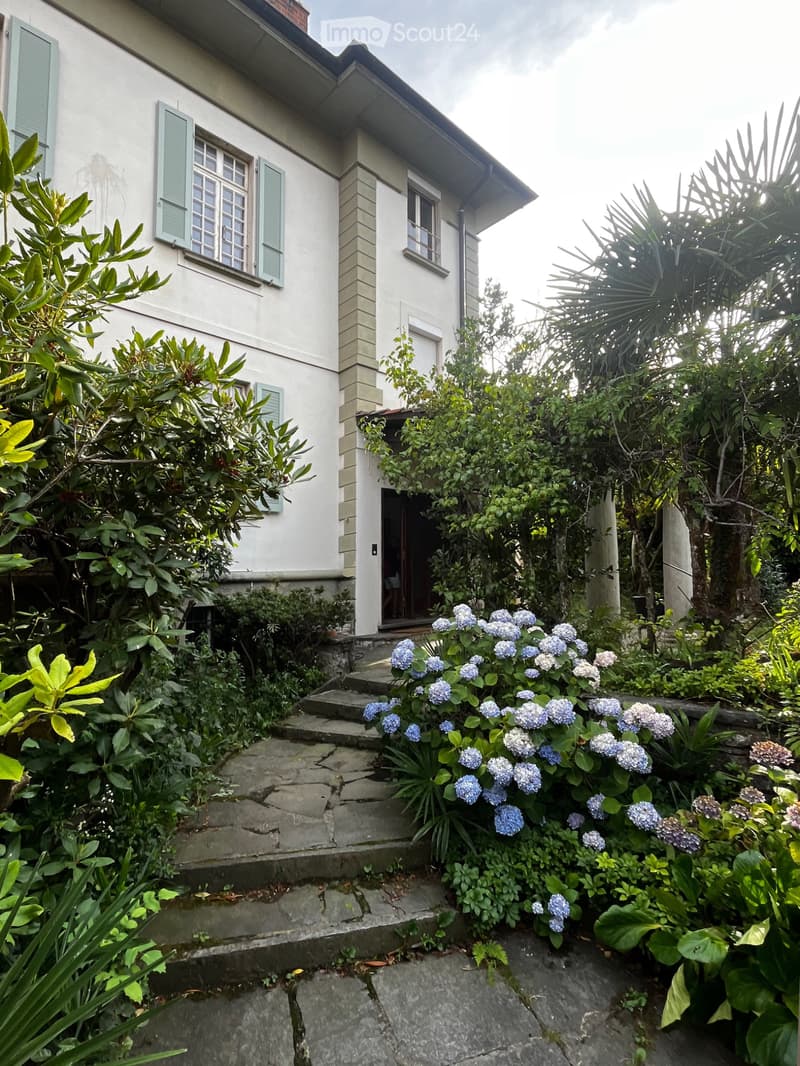 Villa élégante d'époque des années 30 à valoriser (5)