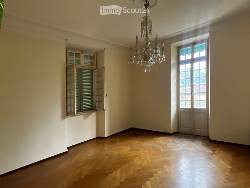 Villa élégante d'époque des années 30 à valoriser (4)