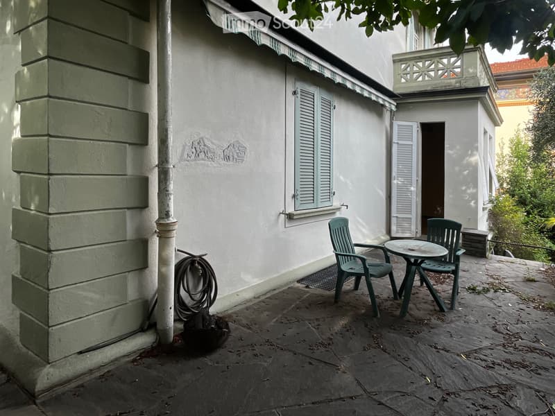 Villa élégante d'époque des années 30 à valoriser (3)