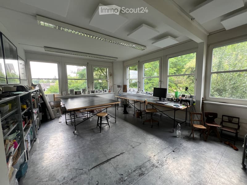 Ampio studio luminoso 40 m2 (1)