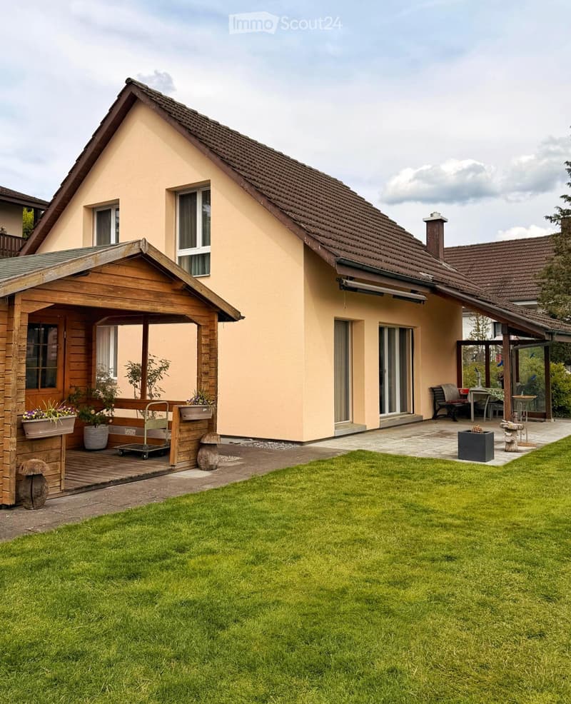 Einziehen & wohlfühlen - 5 1/2-Zimmer Einfamilienhaus (1)